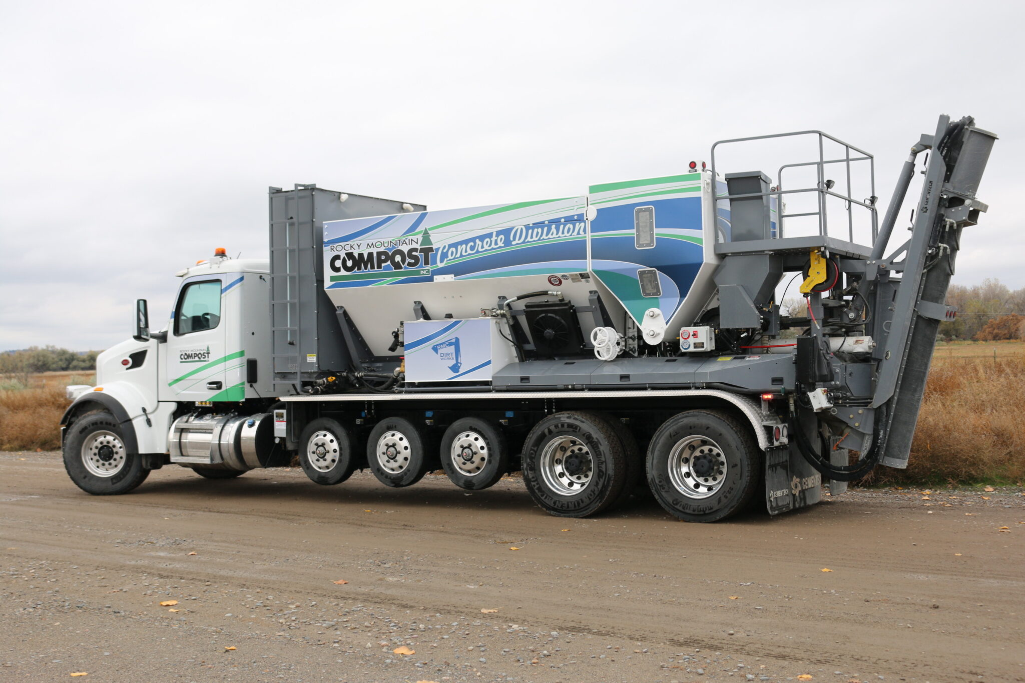 Lorry Composter Concrete Division - Rocky Mountain Compost
